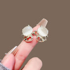 Cat Eye Cat Waist Tightener Pin product image showing cat