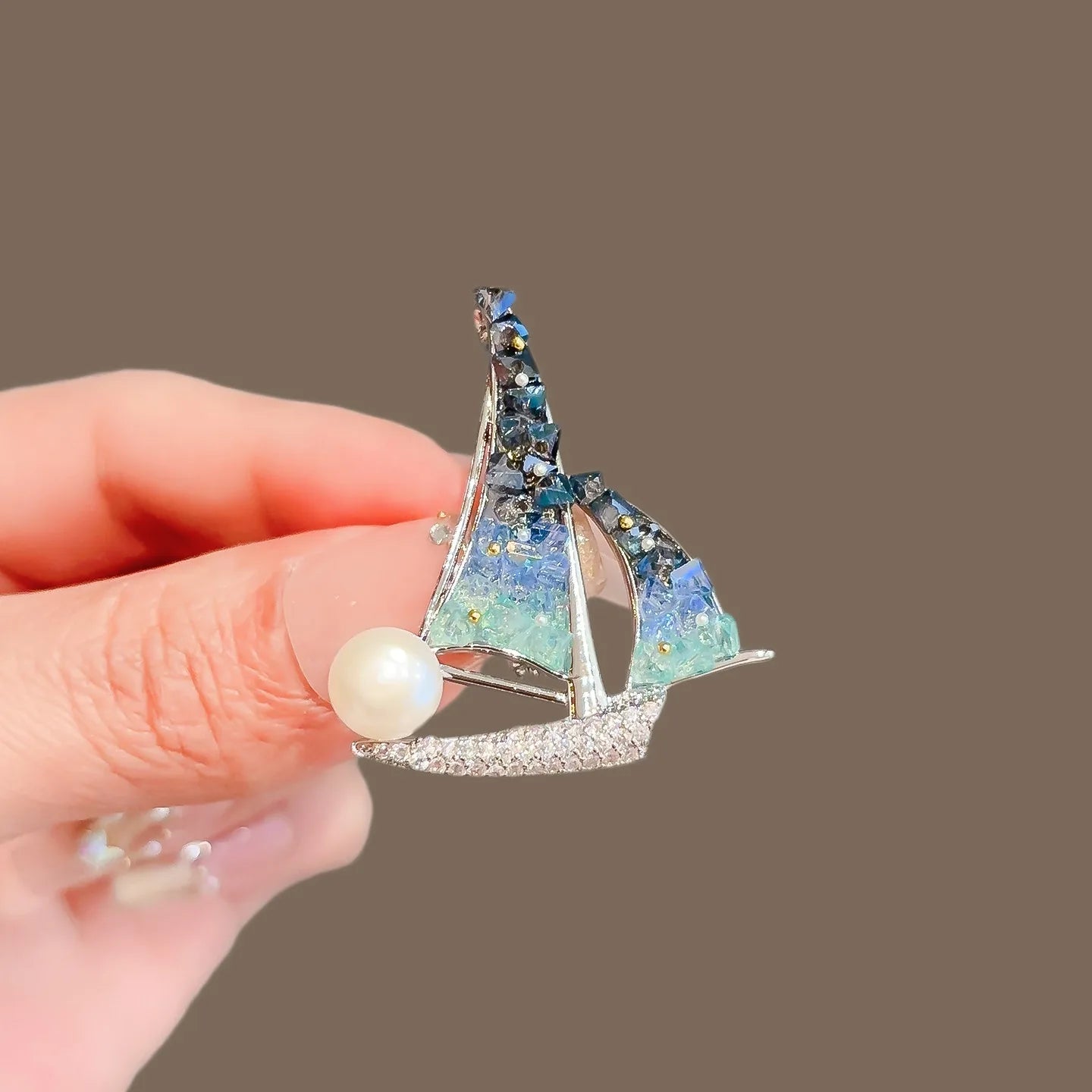 Floral brooch product image