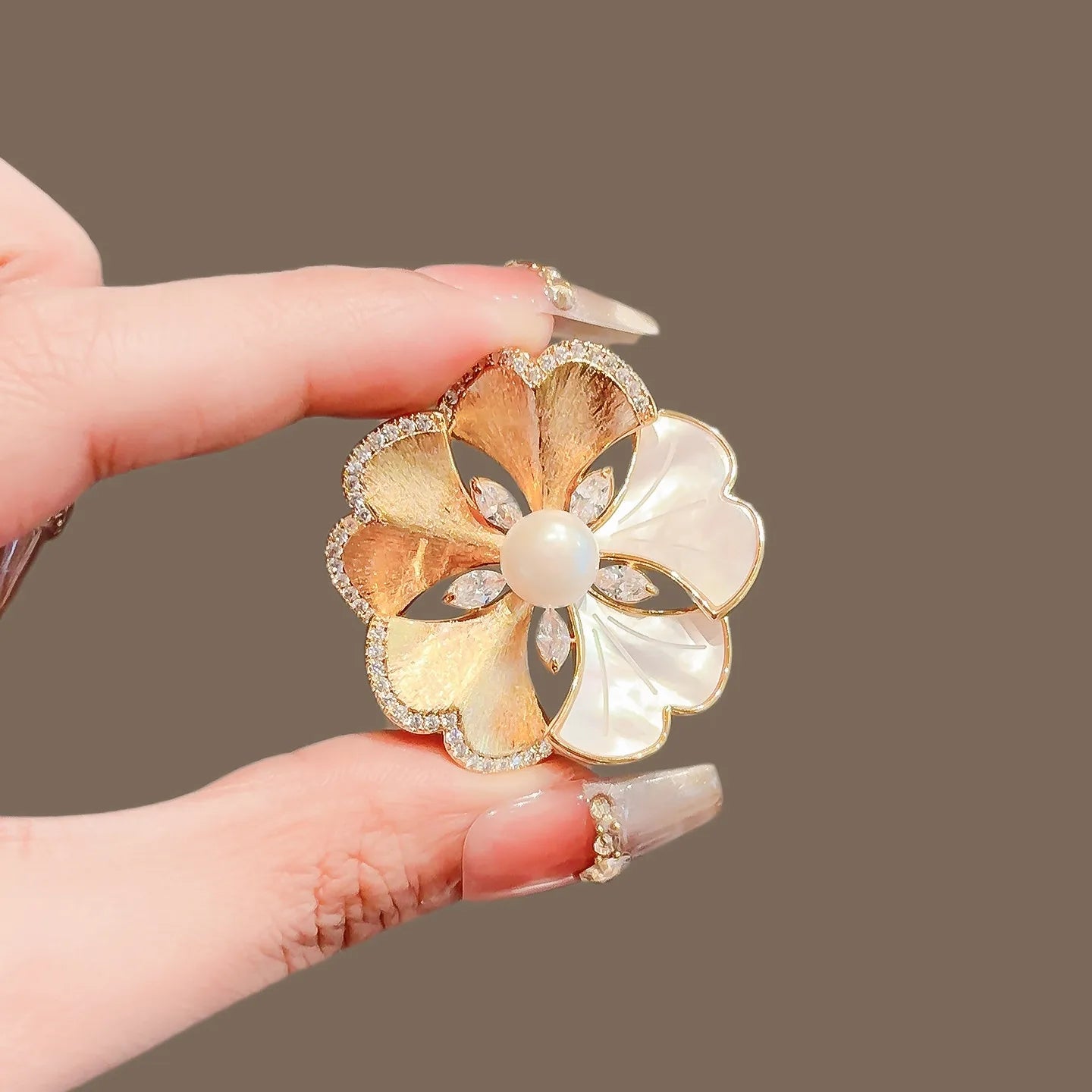 Floral brooch product image