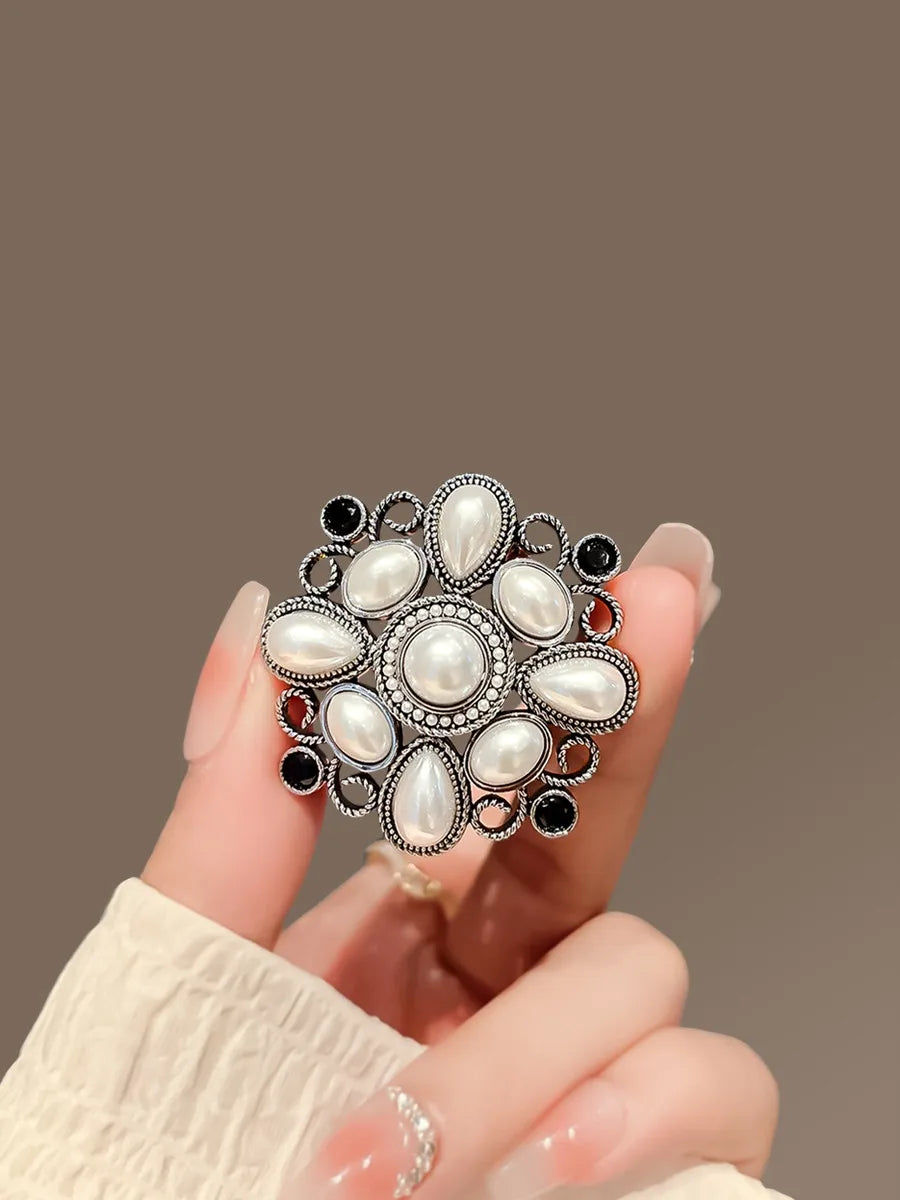 Flower brooch product image