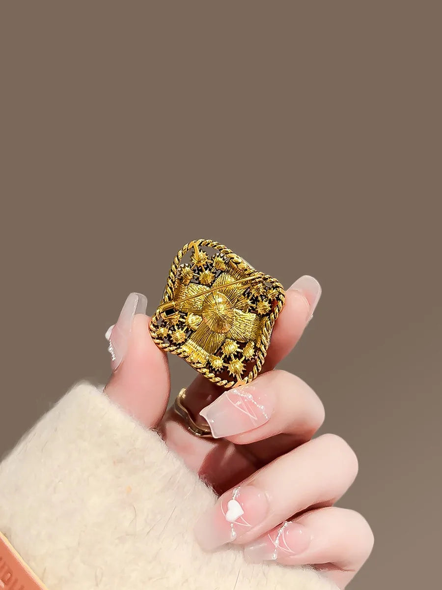 Floral brooch product image