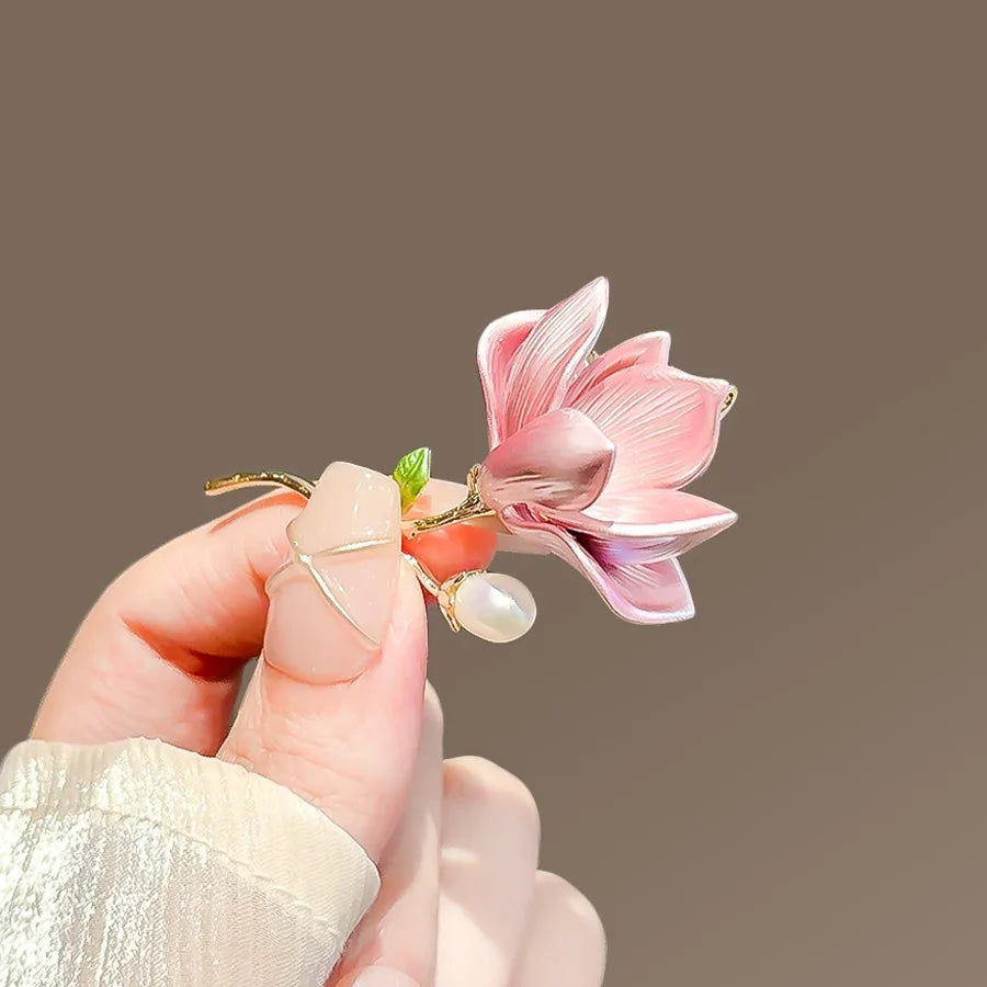 Magnolia brooch product image