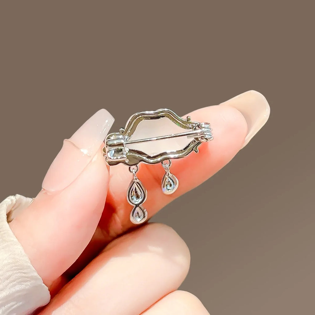 Floral brooch product image