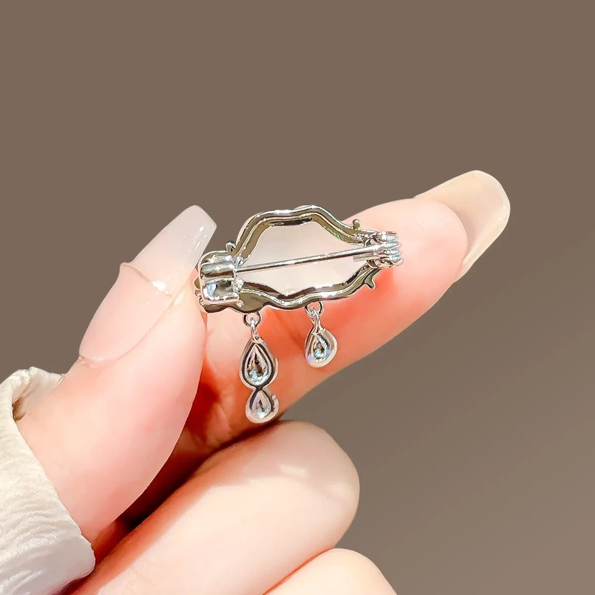 Floral brooch product image