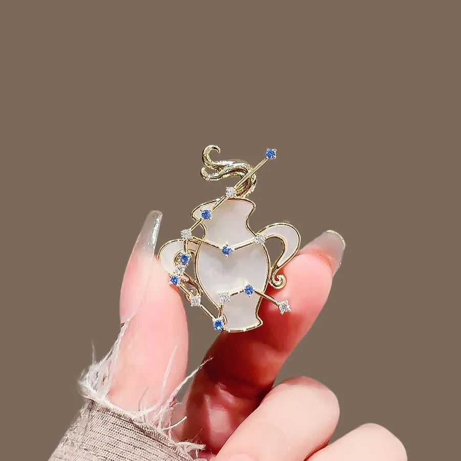 Floral brooch product image