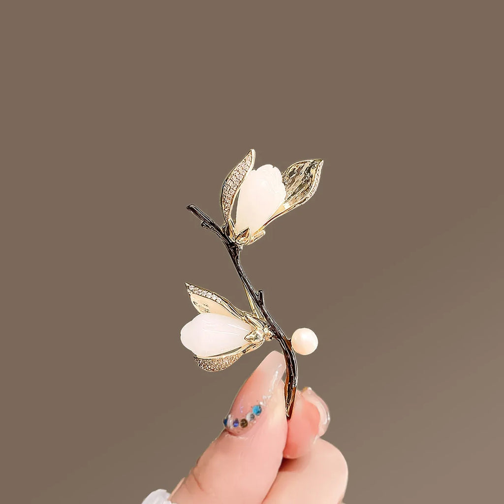 Magnolia brooch product image