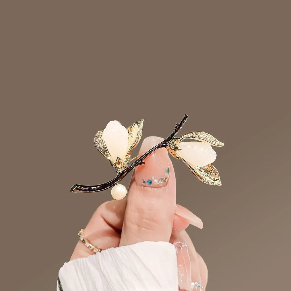 Magnolia brooch product image