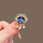 Floral brooch product image