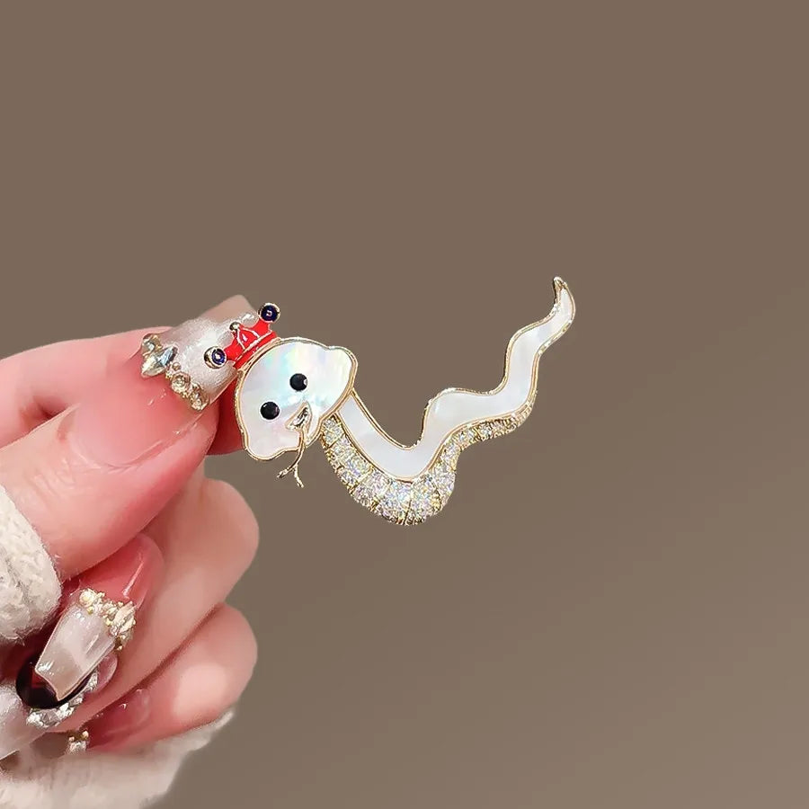 Floral brooch product image