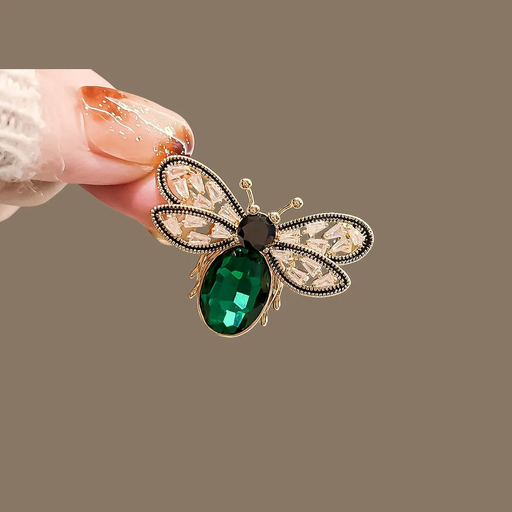 Floral brooch product image