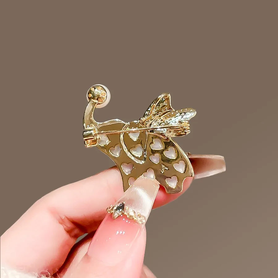 Floral brooch product image