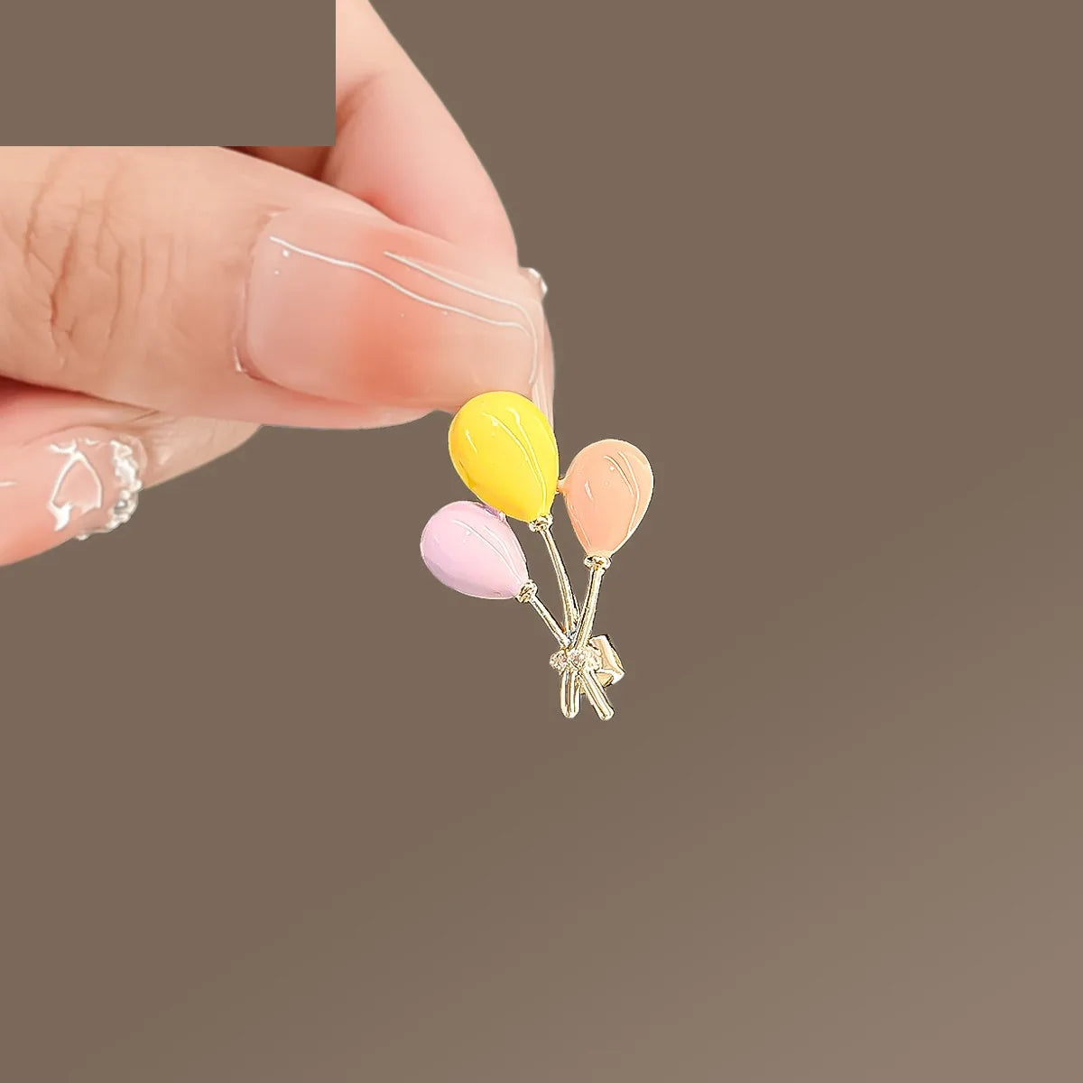 Floral brooch product image