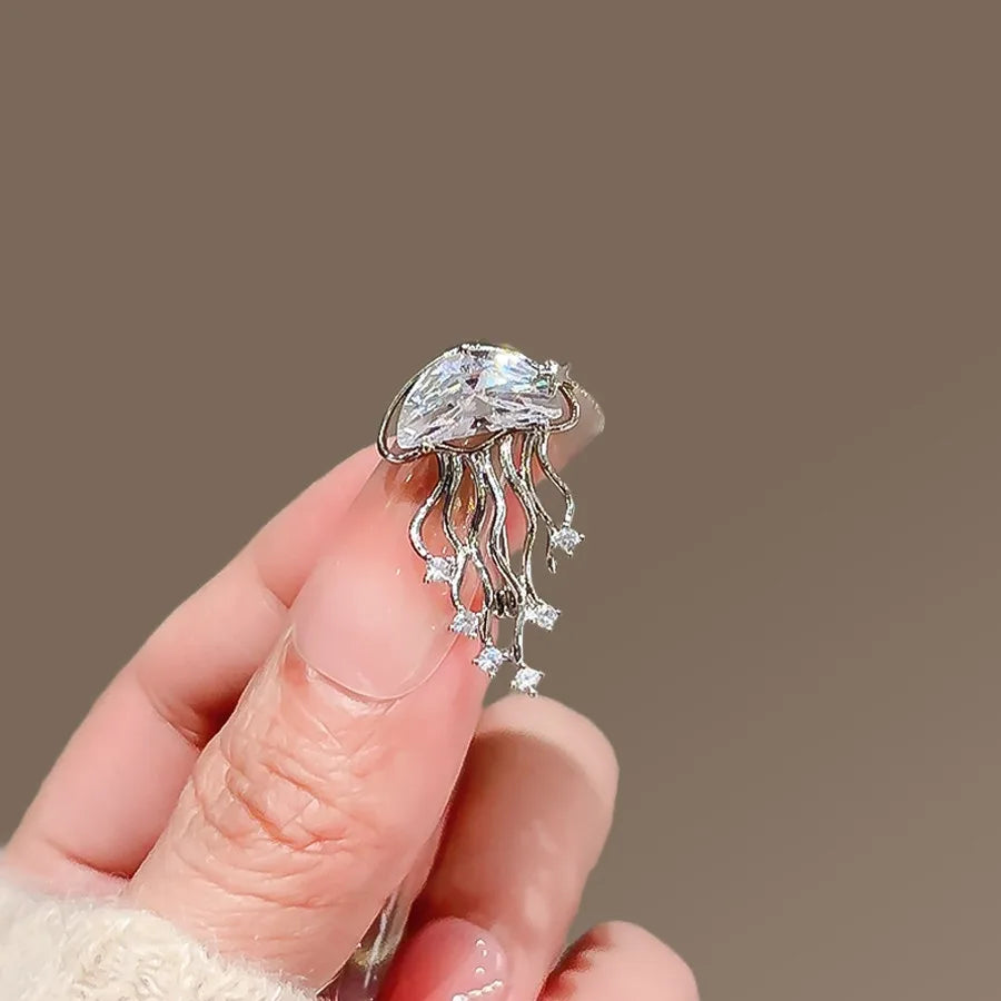Floral brooch product image