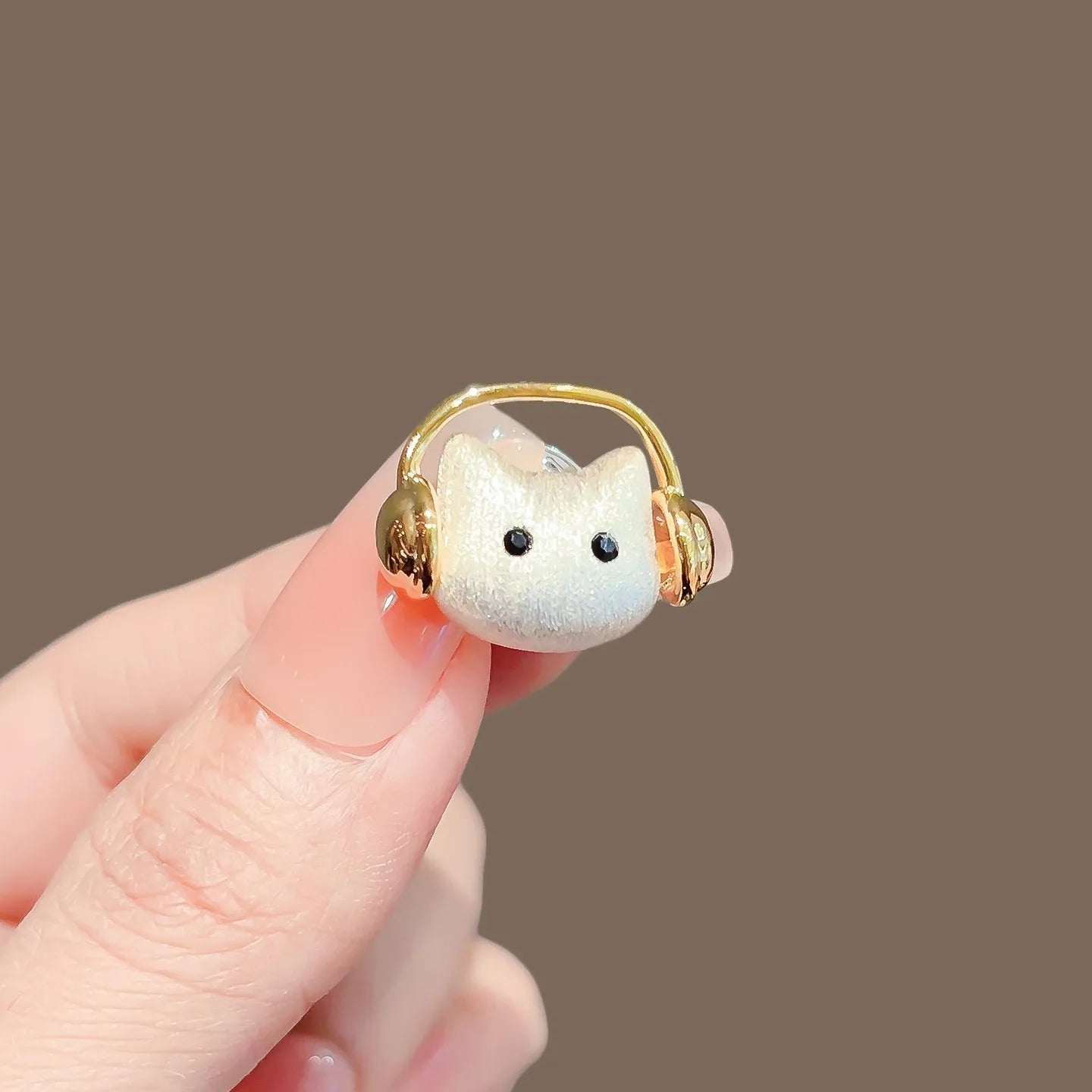 Floral brooch product image