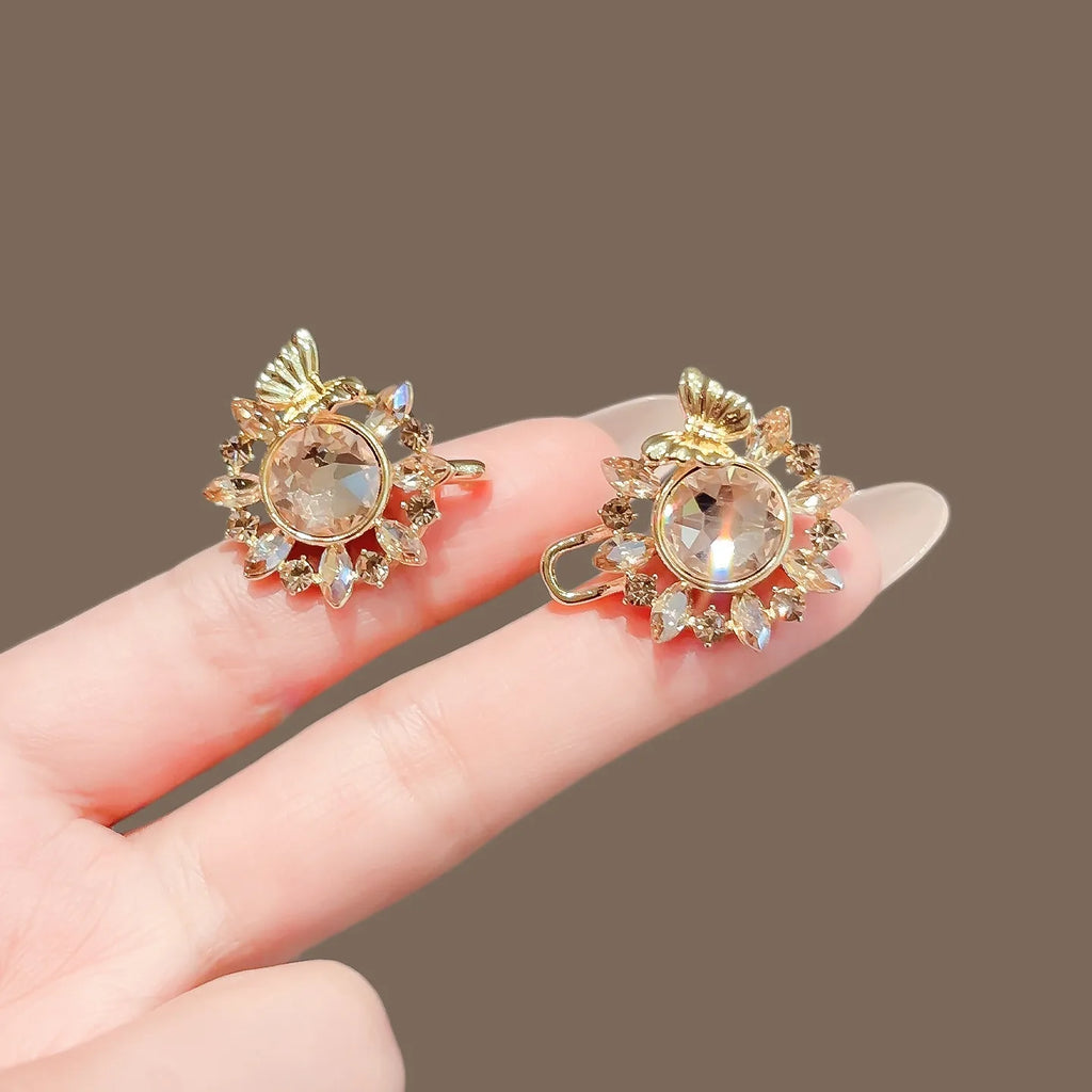Floral waist adjustment pin product image