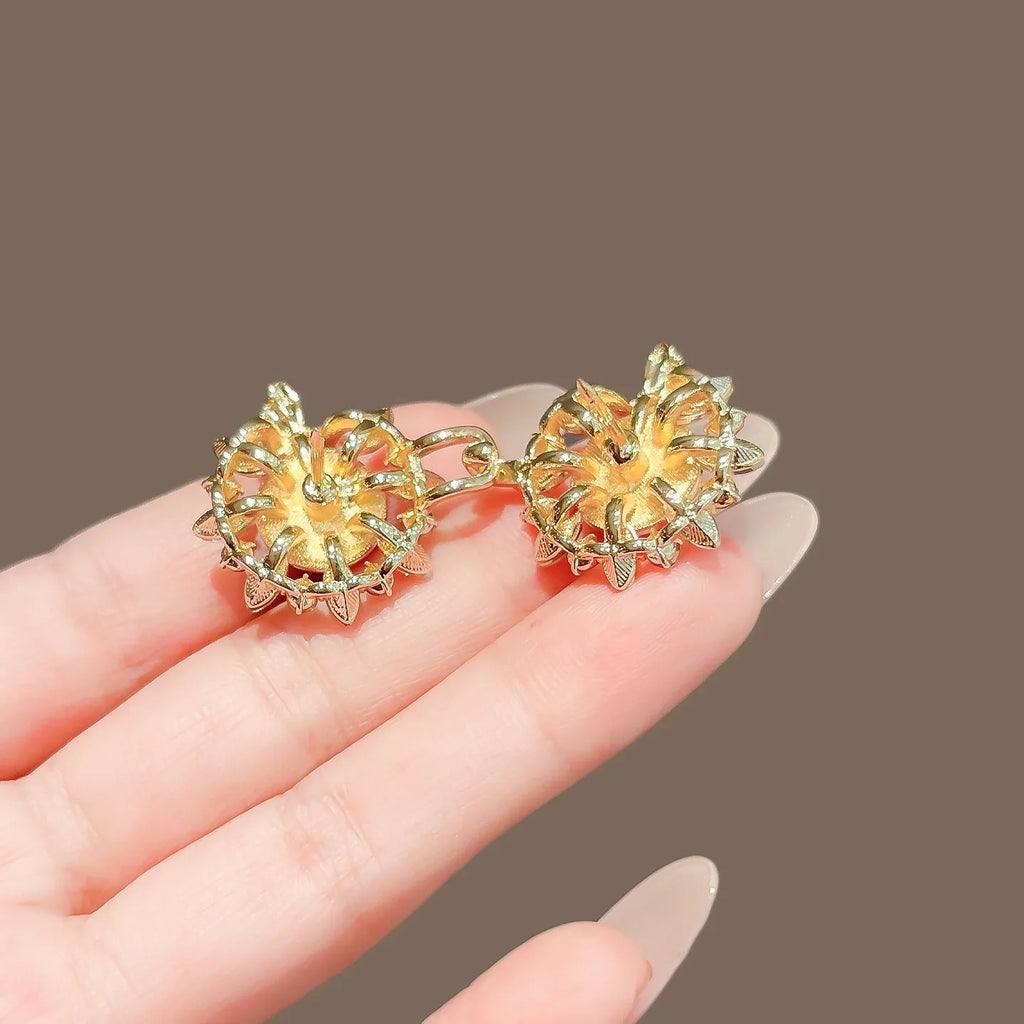 Floral waist adjustment pin product image