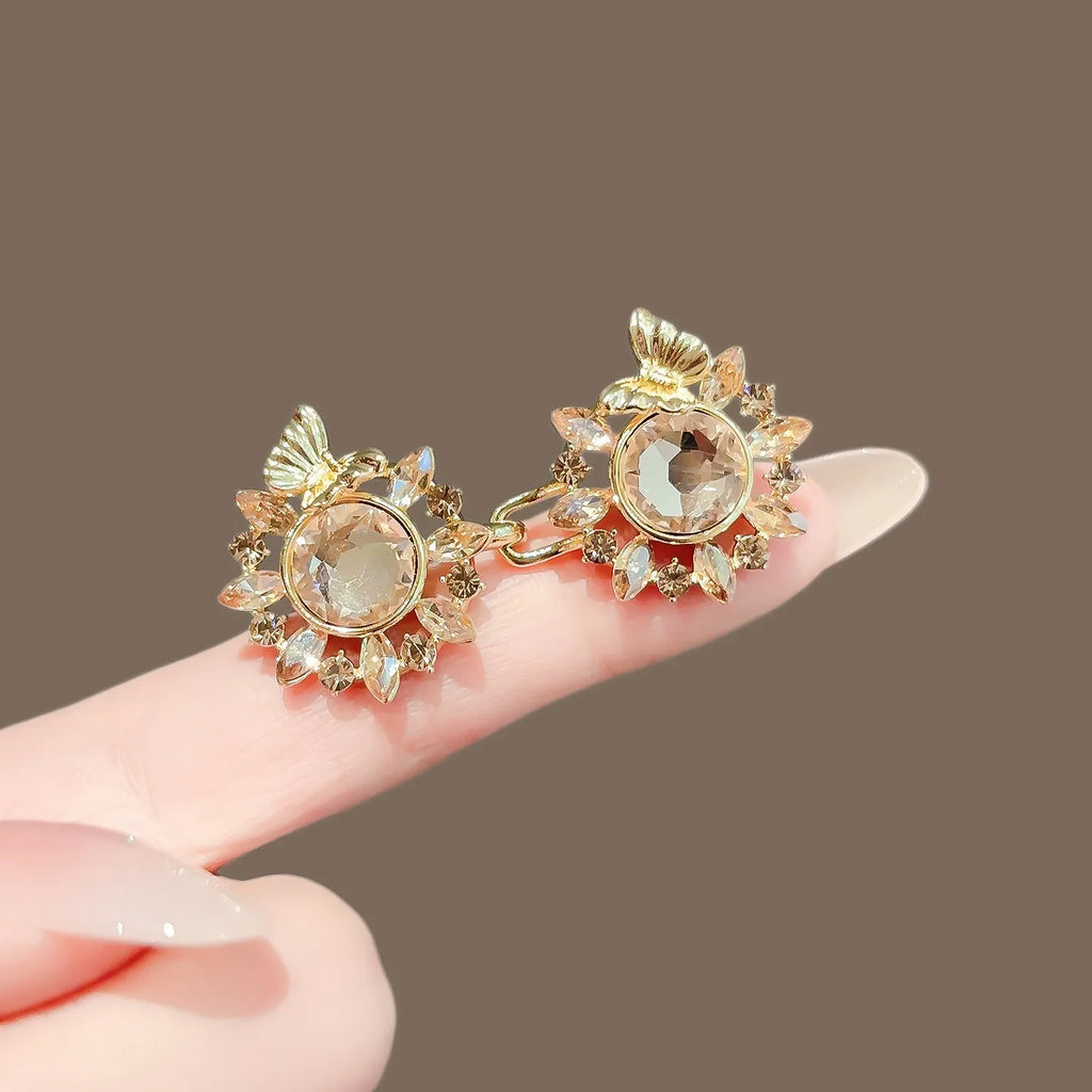 Floral waist adjustment pin product image