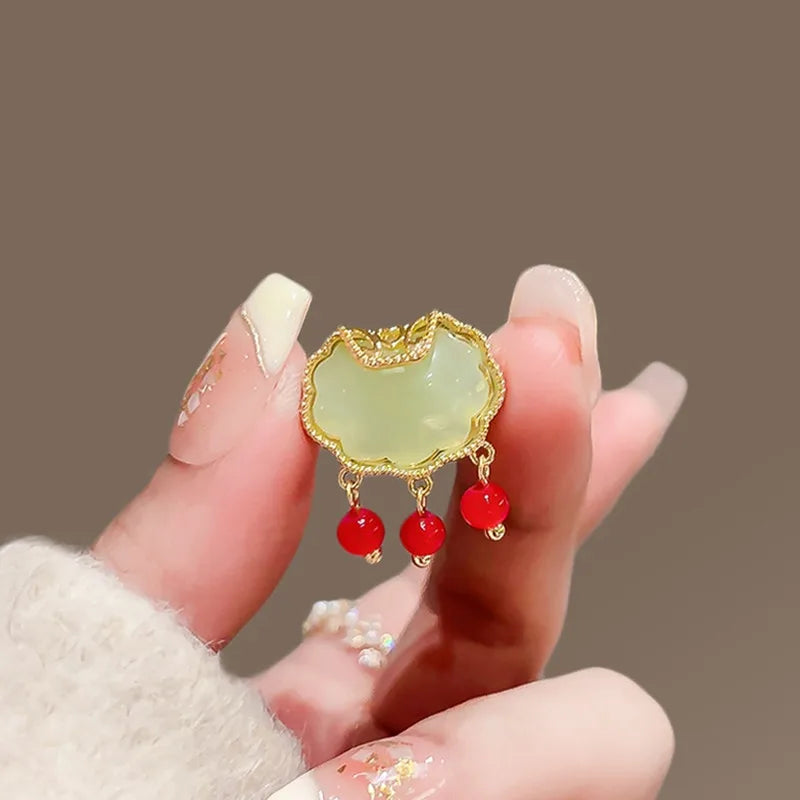 Floral brooch product image