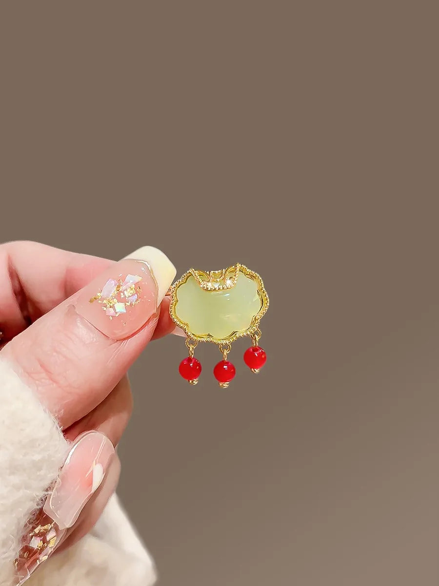 Floral brooch product image