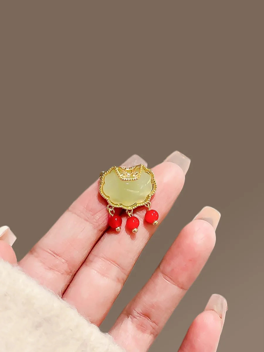 Floral brooch product image