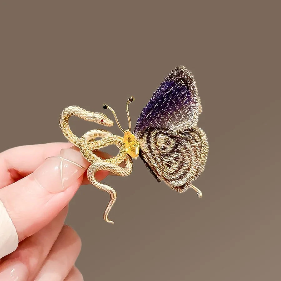 Floral brooch product image