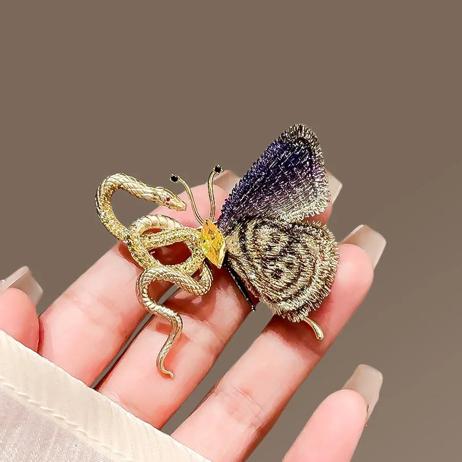 Floral brooch product image