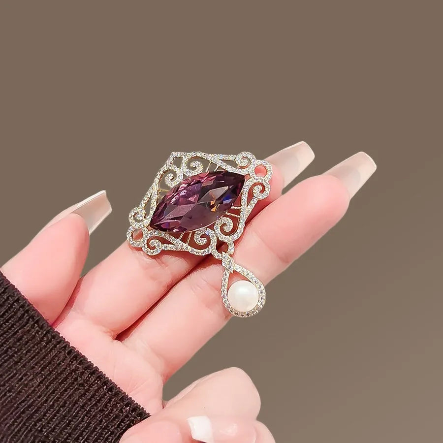 Floral brooch product image