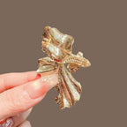 Floral brooch product image