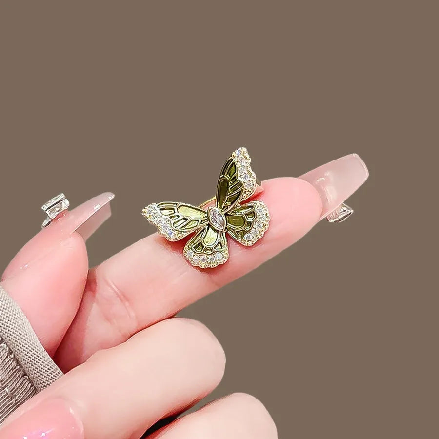 Floral brooch product image