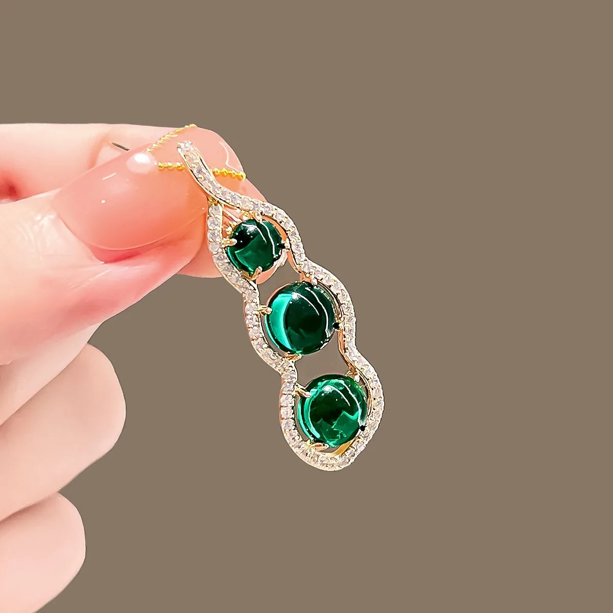 Floral brooch product image