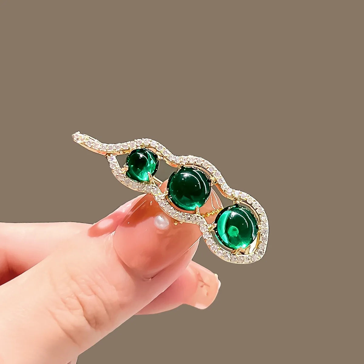 Floral brooch product image