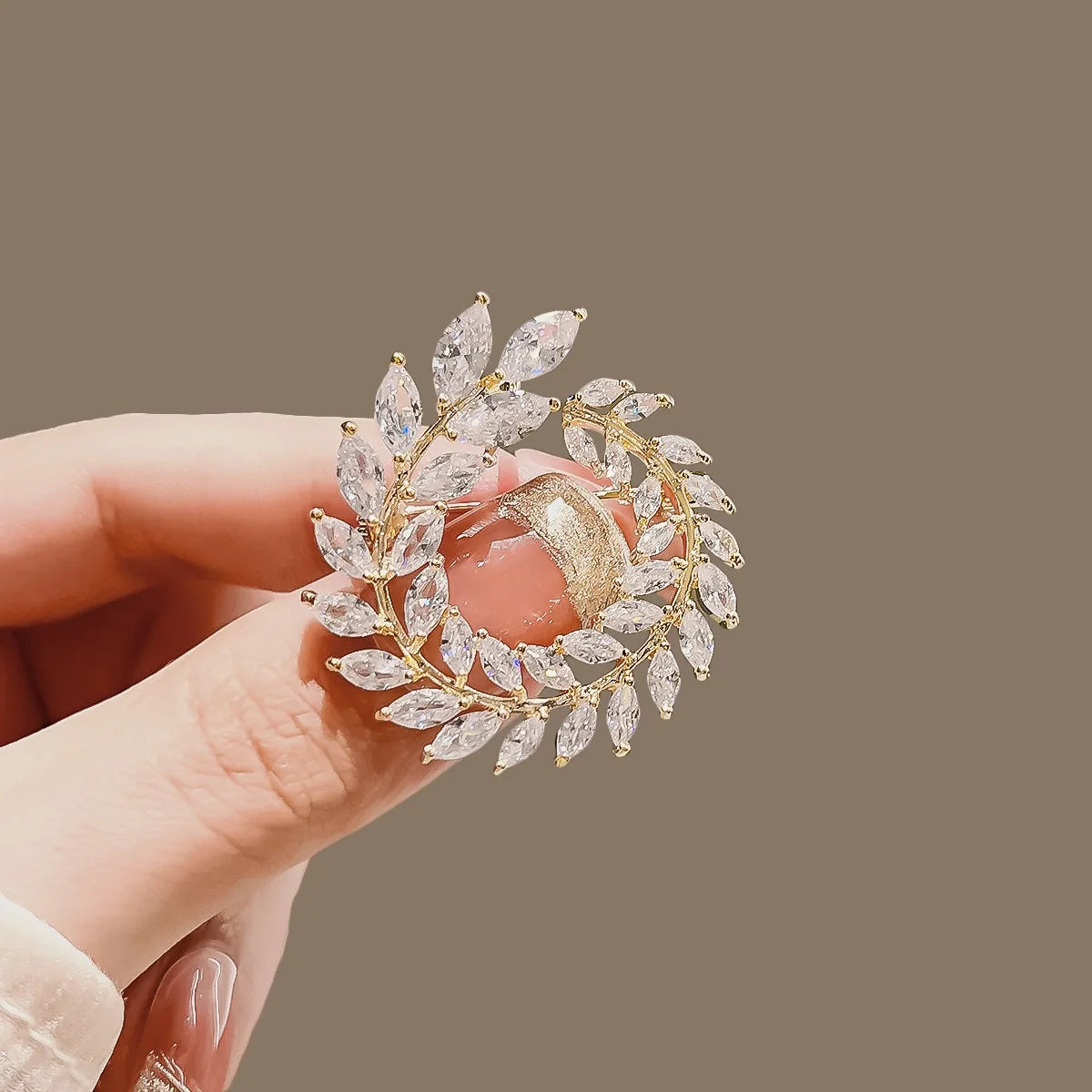 Floral brooch product image