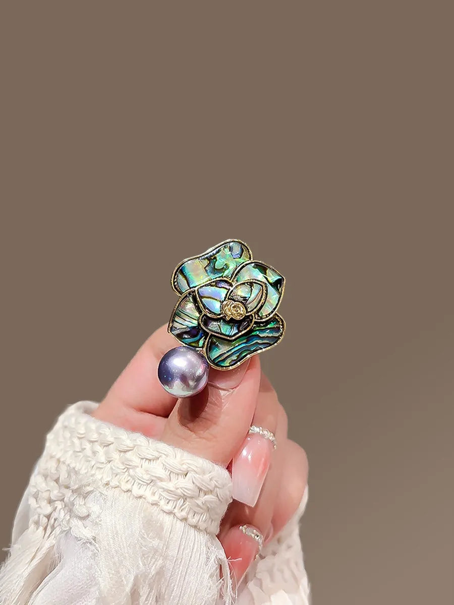 Floral brooch product image