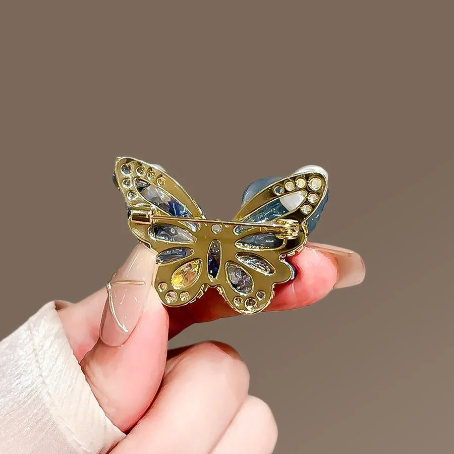 Floral brooch product image