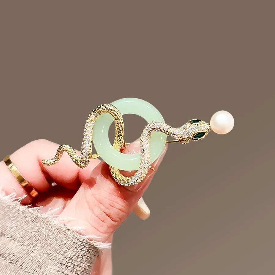 Floral brooch product image