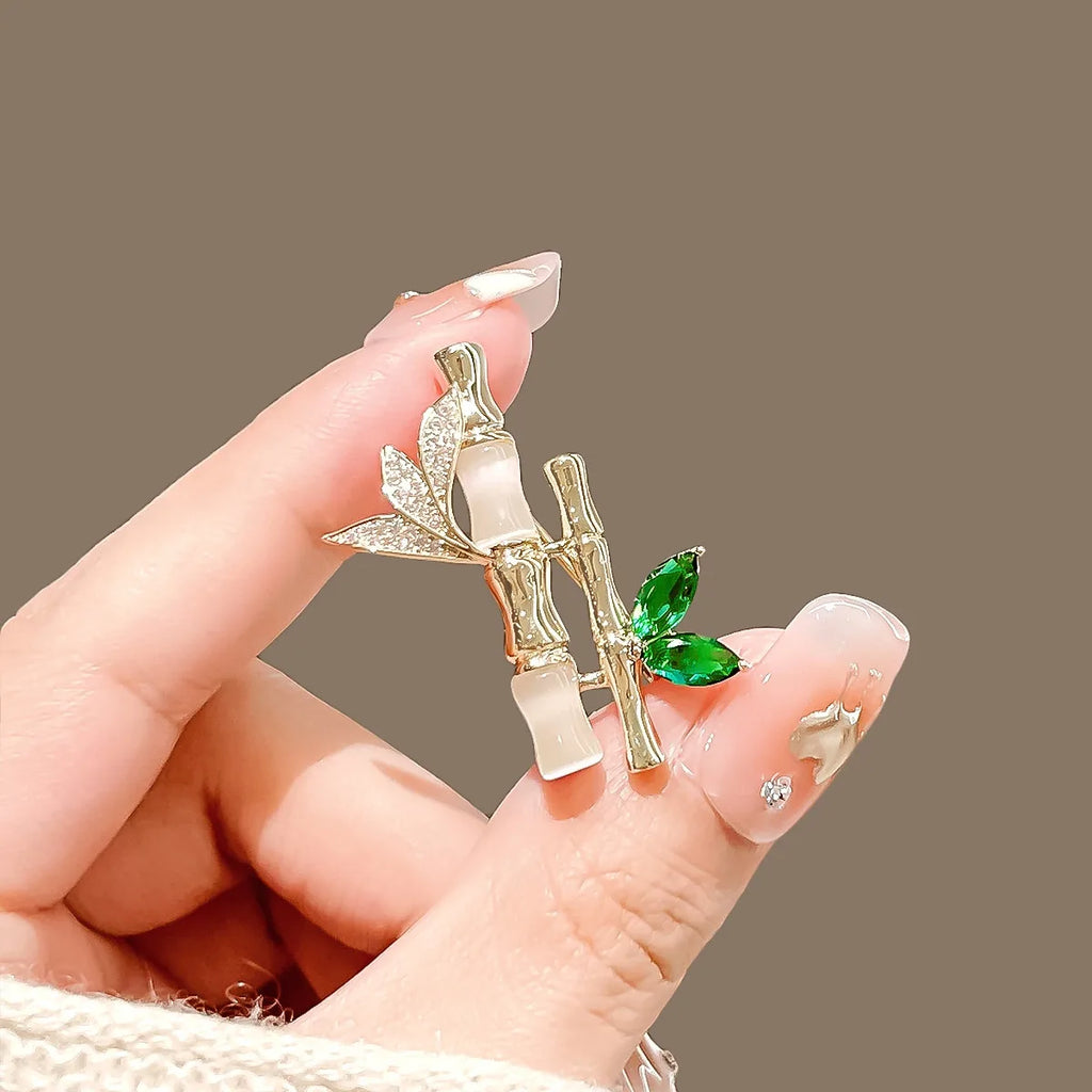 Floral brooch product image