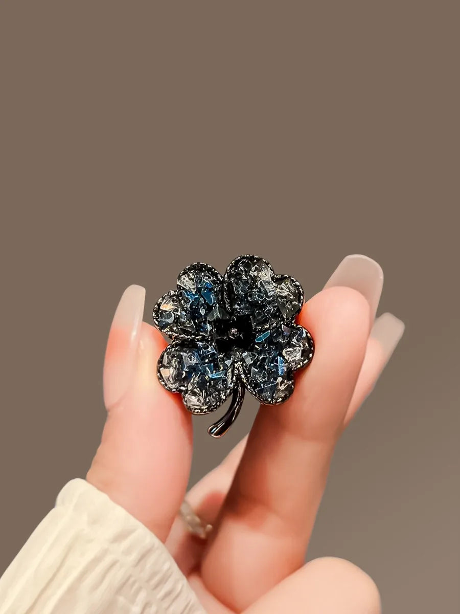 Floral brooch product image