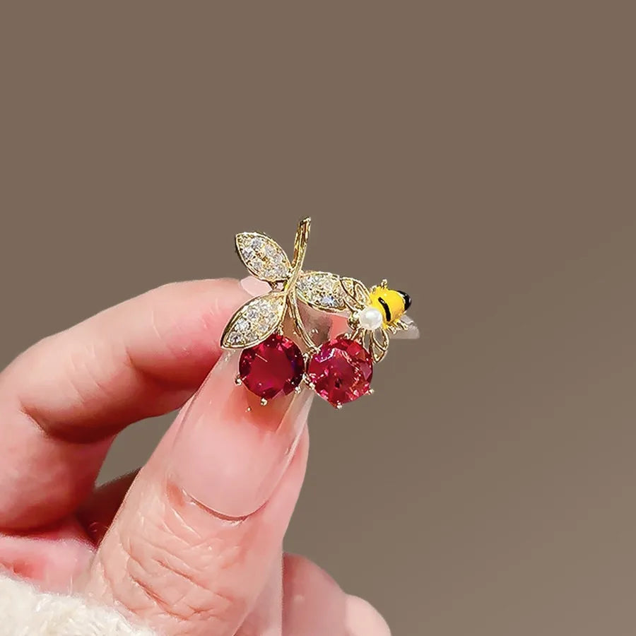 Floral brooch product image