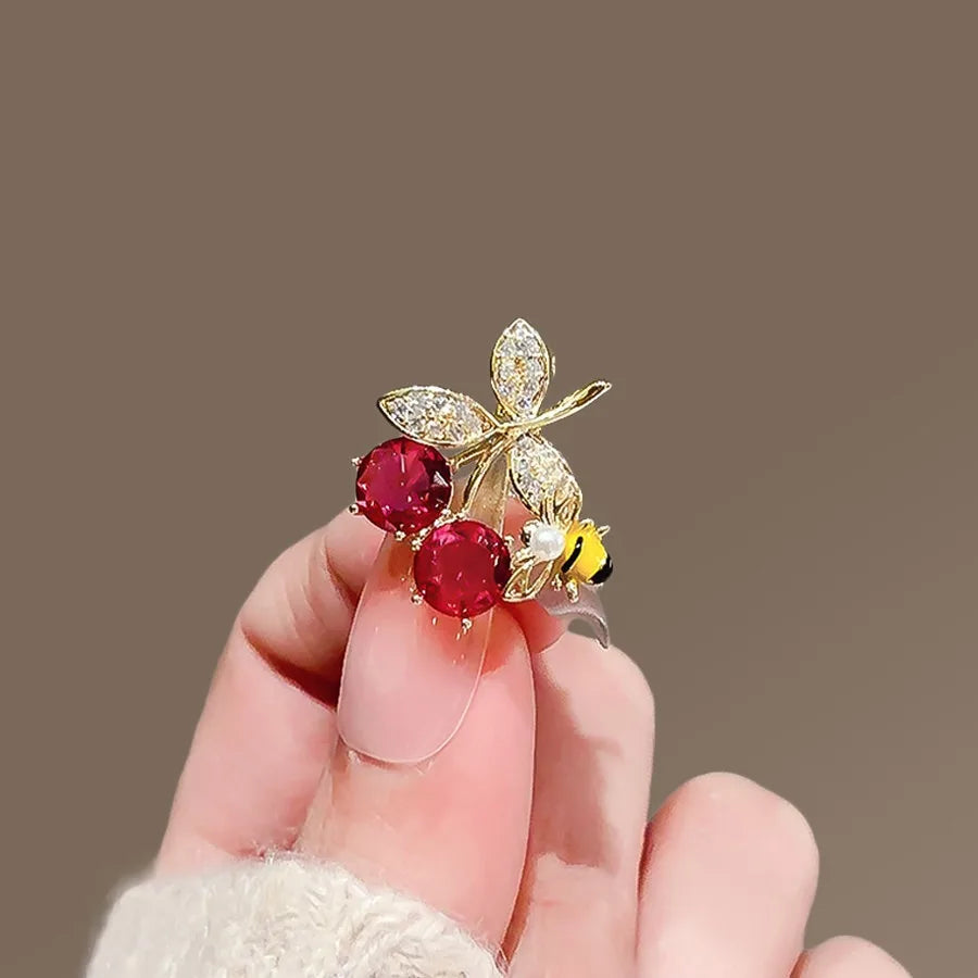 Floral brooch product image