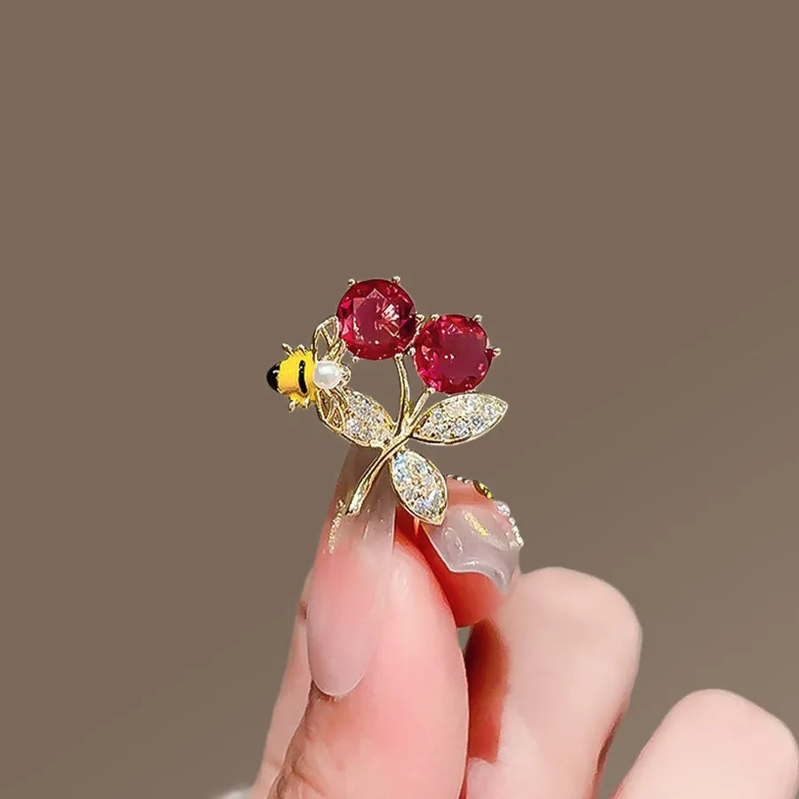 Floral brooch product image