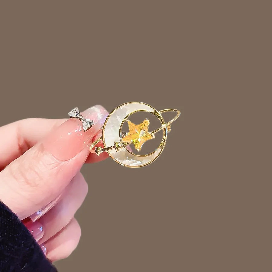 Floral brooch product image