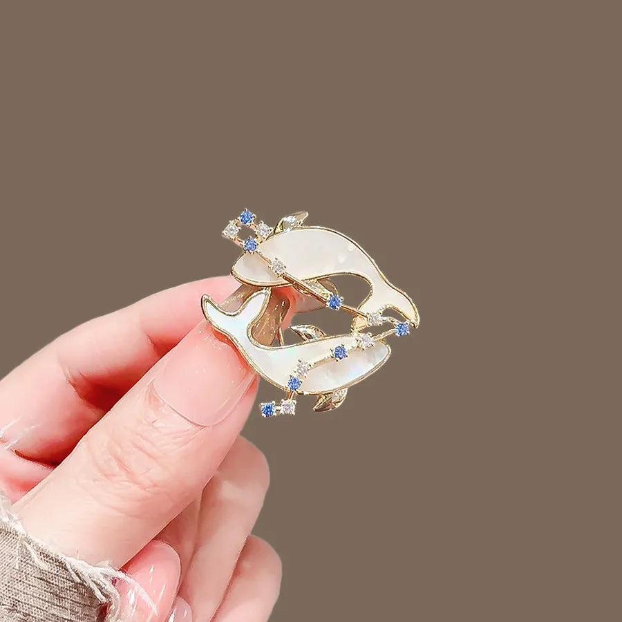 Floral brooch product image