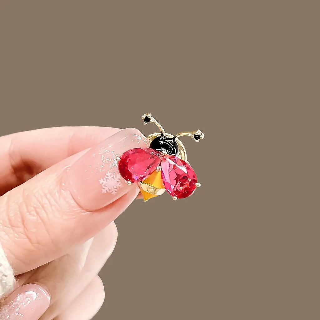 Floral brooch product image
