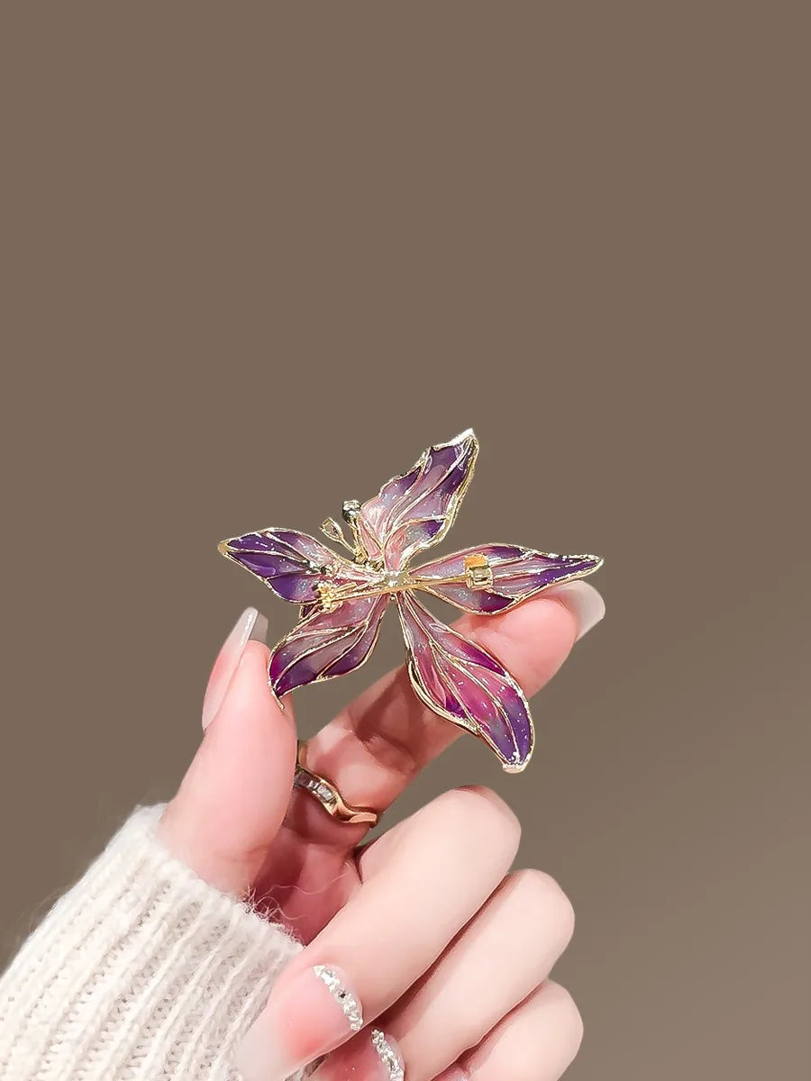 Iris brooch product image