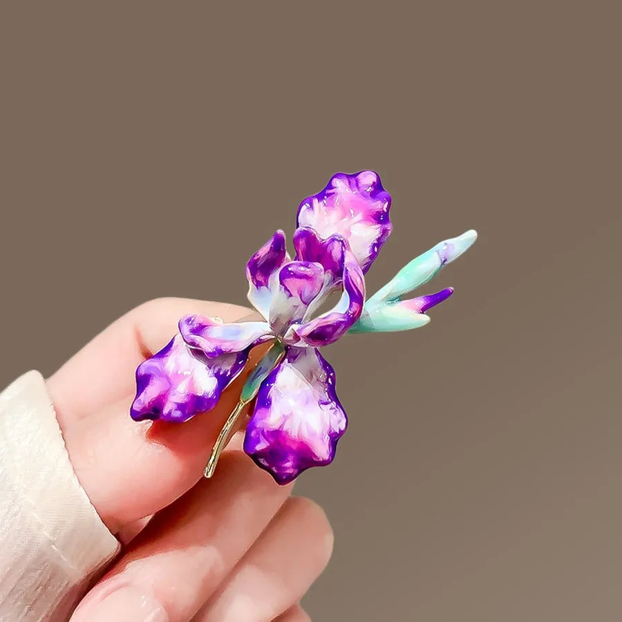 Iris brooch product image