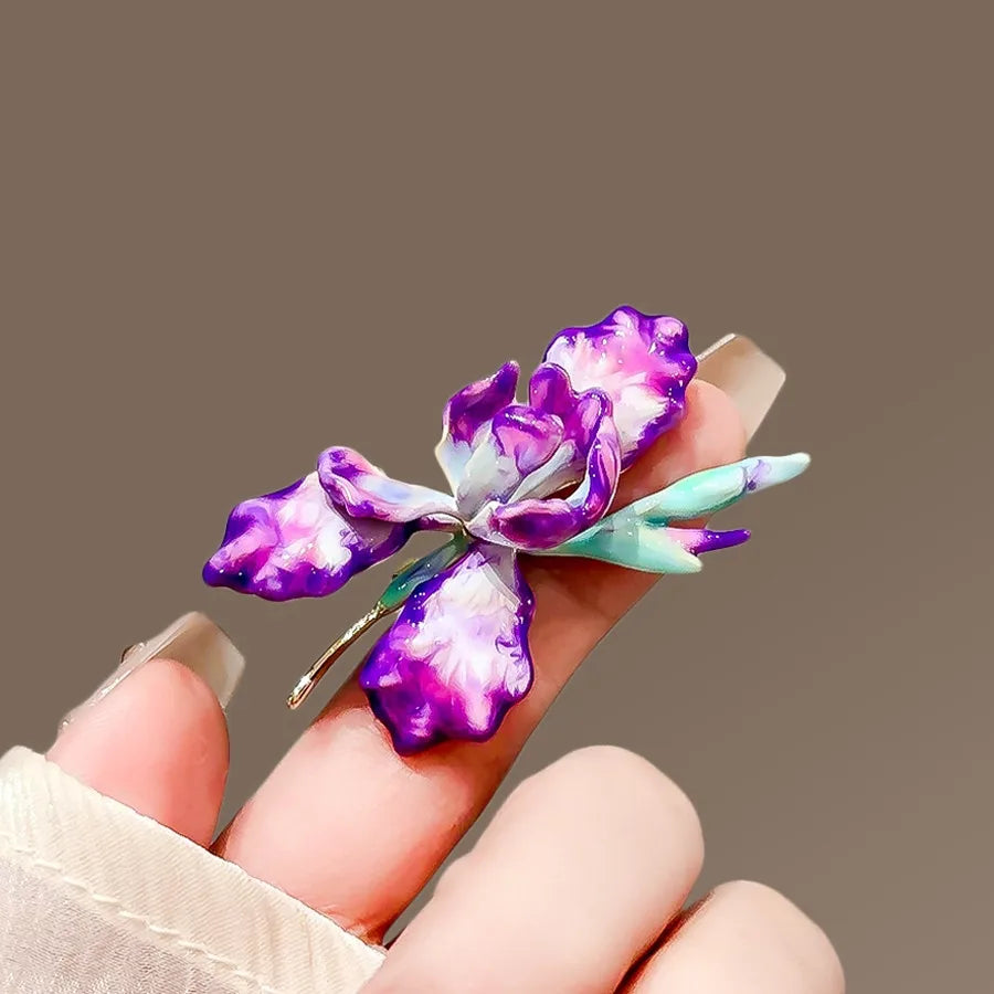 Iris brooch product image