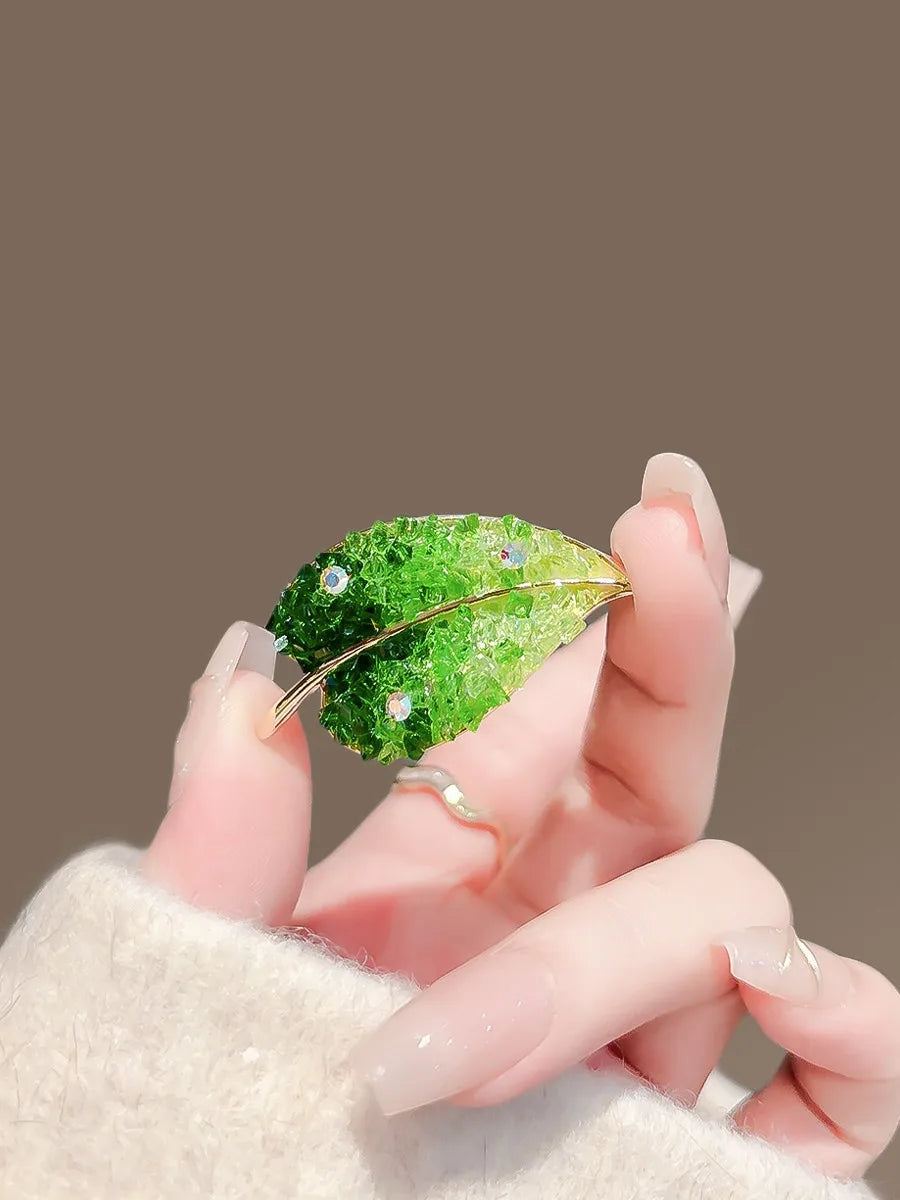 Floral brooch product image
