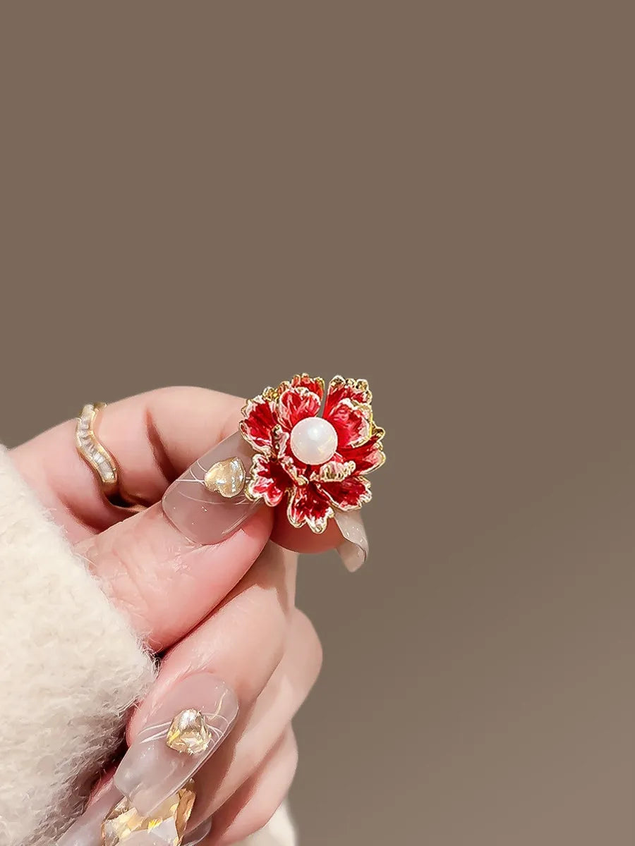 Peony brooch product image