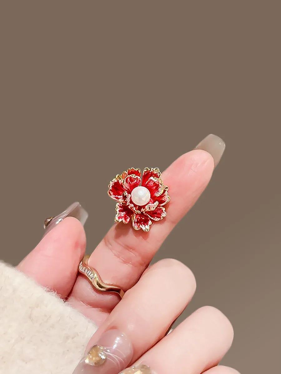Peony brooch product image