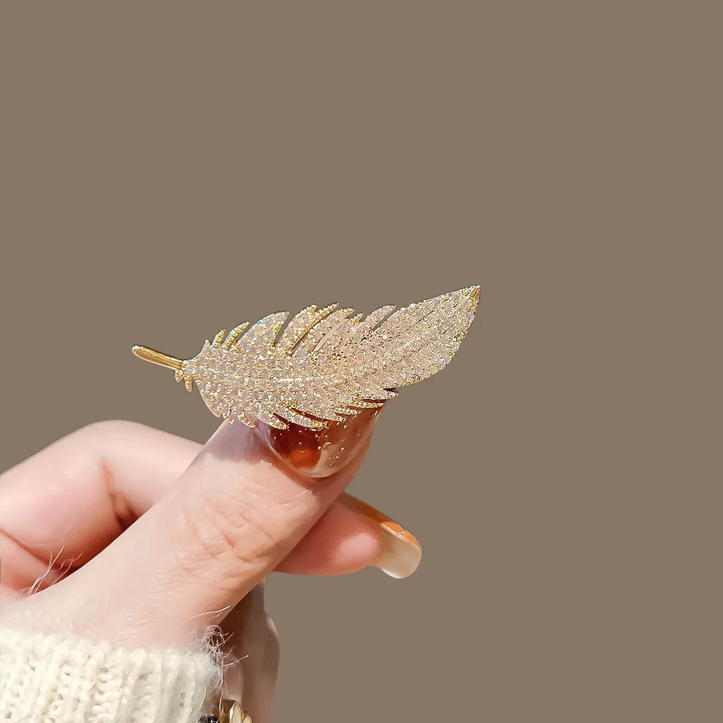 Floral brooch product image